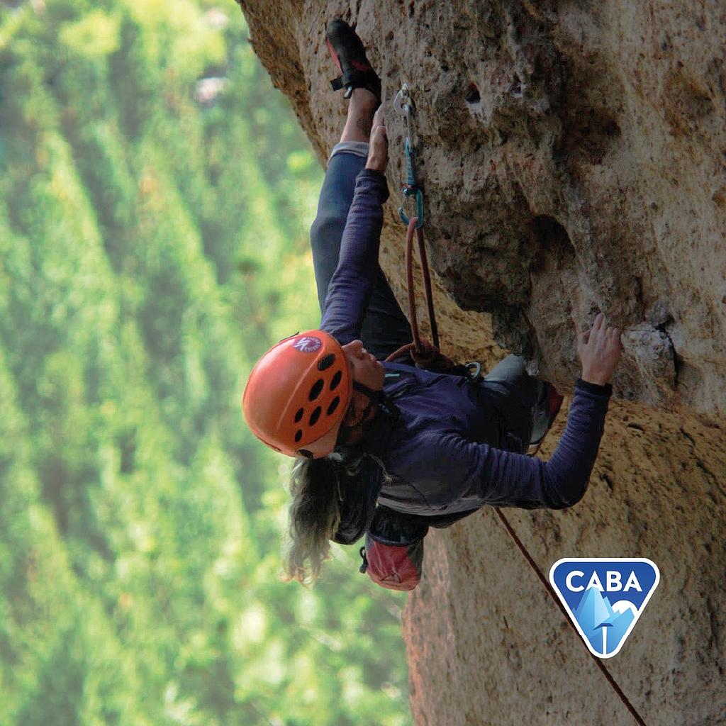 Clínica de escalada para mujeres y disidencias